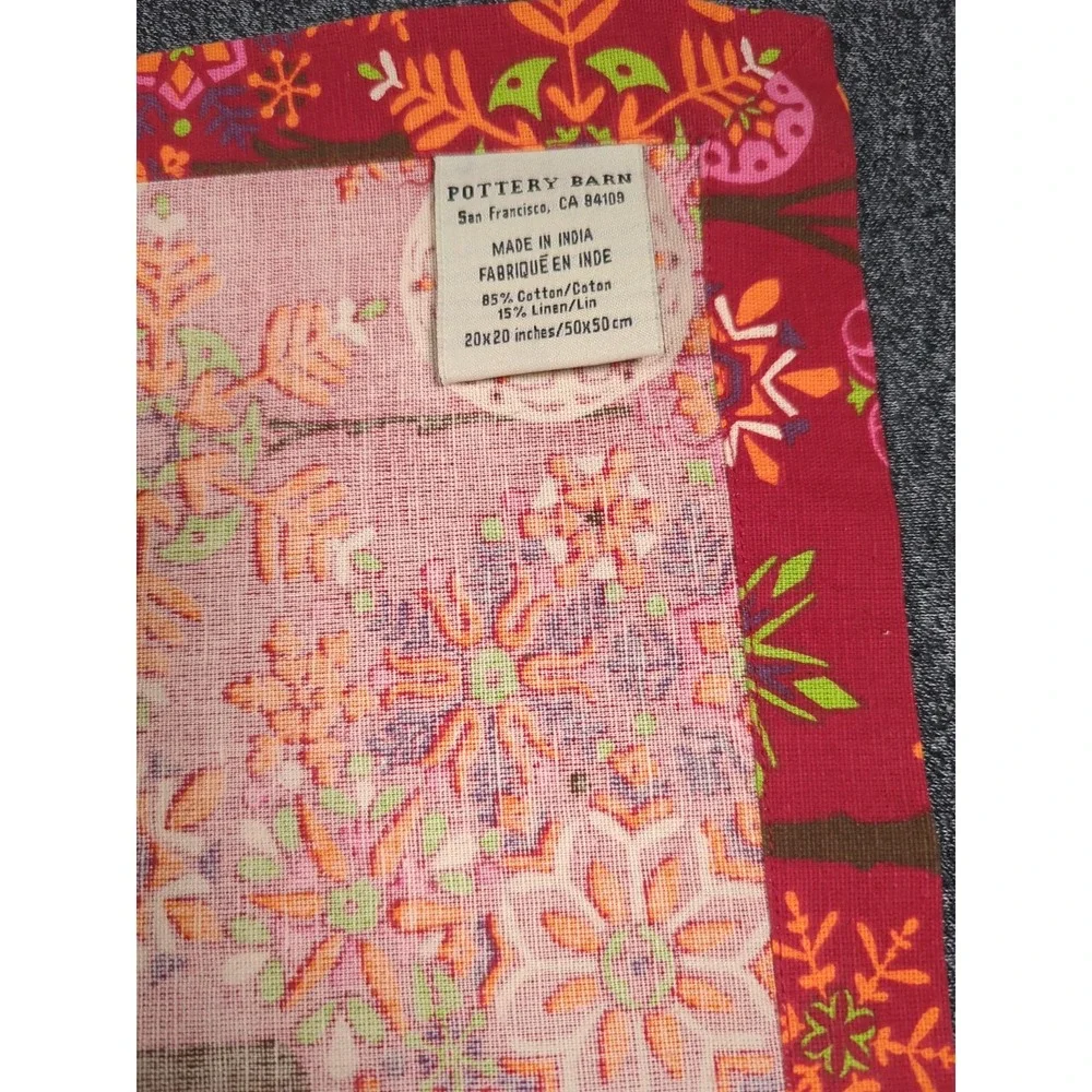 Pottery Barn Red Holiday Snowflake Ornament Cloth Napkins Set of 8 Cotton Linen